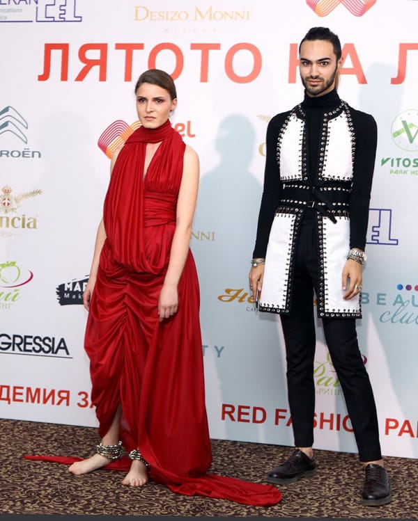 СТУДЕНТИ ПО МОДА В ТАНДЕМ СЪС SAMSUNG GALAXY S8